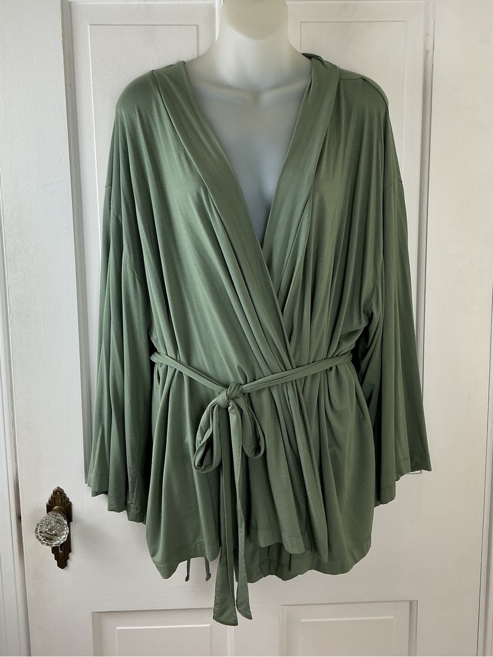 State of Day Lounge Sage Green Robe